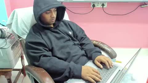 Snapshot of rwb17 chatting on 13, 11, 2025 rwb17 online show from 13, 11, 2025