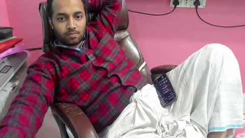 Snapshot of rwb17 chatting on 15, 12, 2025 rwb17 online show from 15, 12, 2025