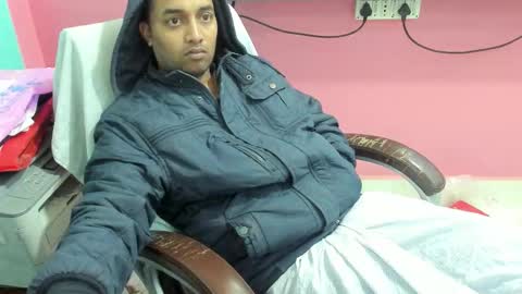 Snapshot of rwb17 chatting on 23, 12, 2025 rwb17 online show from 23, 12, 2025