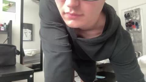 ryan online show from 26, 10, 2025