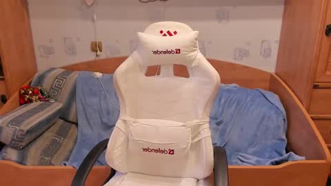 Snapshot of ryan__cole chatting on 2, 3, 2026 Ryan Cole online show from 2, 3, 2026