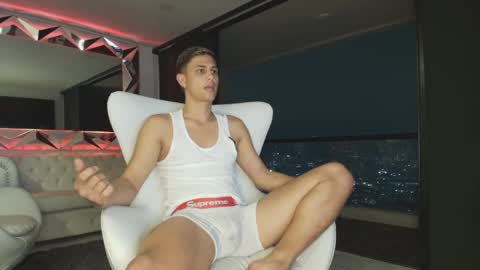 Snapshot of ryan__mateo chatting on 28, 9, 2025 ryan__mateo online show from 28, 9, 2025