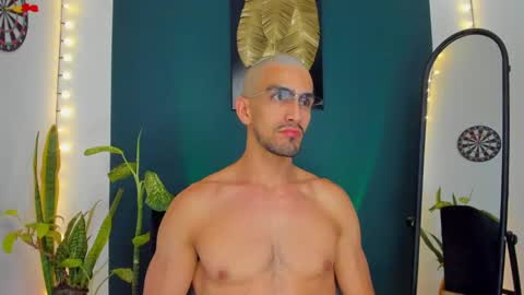 Ryan independent model online show from 23, 9, 2025