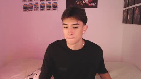 Snapshot of ryan_valentine17 chatting on 13, 4, 2026 ryan online show from 13, 4, 2026
