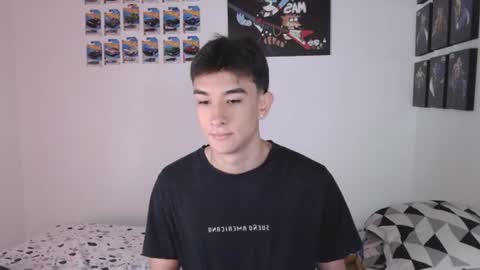Snapshot of ryan_valentine17 chatting on 4, 7, 2026 ryan online show from 4, 7, 2026