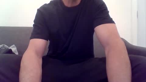 Snapshot of ryand066 chatting on 1, 4, 2026 ryand066 online show from 1, 4, 2026