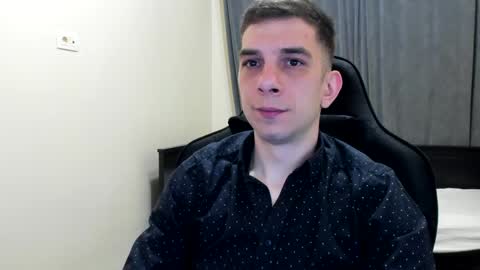 Snapshot of ryandusk chatting on 15, 4, 2026 Andrew C. online show from 15, 4, 2026