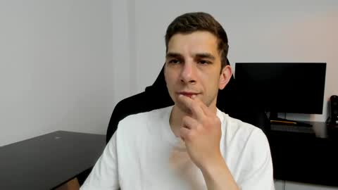 Snapshot of ryandusk chatting on 9, 5, 2026 Andrew C. online show from 9, 5, 2026