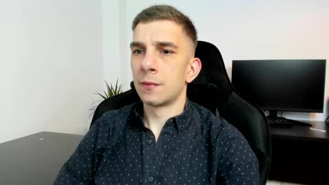 Snapshot of ryandusk chatting on 17, 5, 2026 Andrew C. online show from 17, 5, 2026