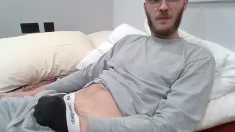 Snapshot of ryanogorman5858 chatting on 18, 10, 2025 anonomousstoneruk online show from 18, 10, 2025