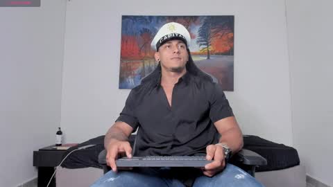 ryanwhite3 online show from 12, 4, 2026