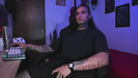 leopmonk help me reach 100 thumbs up online show from 17, 1, 2026