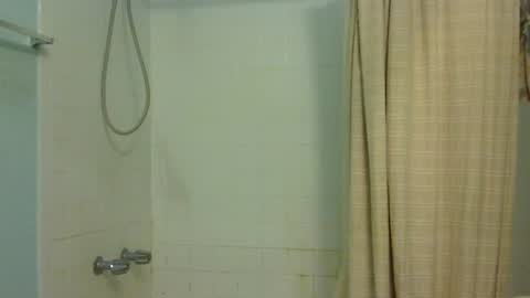 Snapshot of s1u44y chatting on 18, 6, 2026 s1u44y online show from 18, 6, 2026