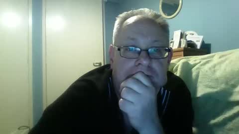 Snapshot of s536sny18 chatting on 8, 3, 2026 s536sny18 online show from 8, 3, 2026