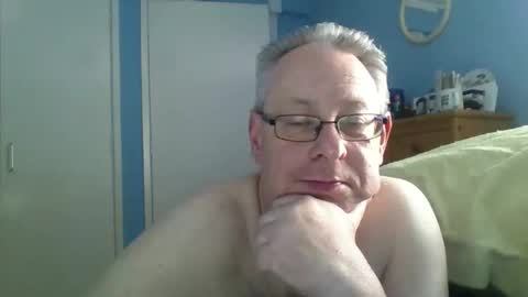Snapshot of s536sny18 chatting on 17, 5, 2026 s536sny18 online show from 17, 5, 2026