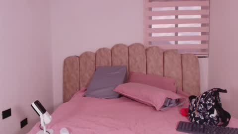 Snapshot of s_sofia_ chatting on 5, 6, 2026 s_sofia_ online show from 5, 6, 2026
