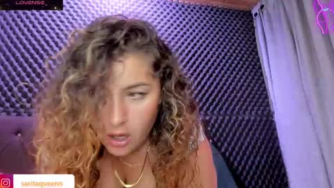 Snapshot of saara__queen chatting on 27, 12, 2024 saara__queen online show from 27, 12, 2024