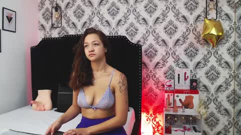 Saara Brown online show from 16, 1, 2025