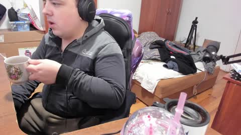 1141323  my Lord Mister Max   moms treasure online show from 12, 12, 2024
