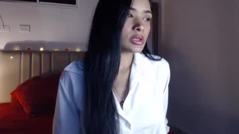 Snapshot of sabrina_brunette chatting on 14, 11, 2025 sabrina online show from 14, 11, 2025