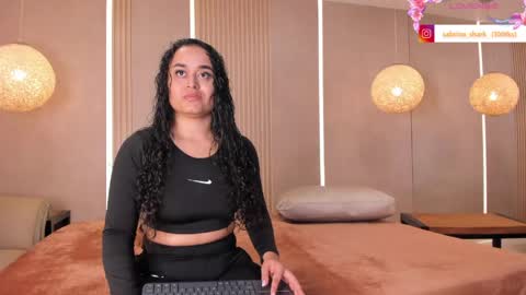 Sabrina Shark online show from 23, 5, 2026