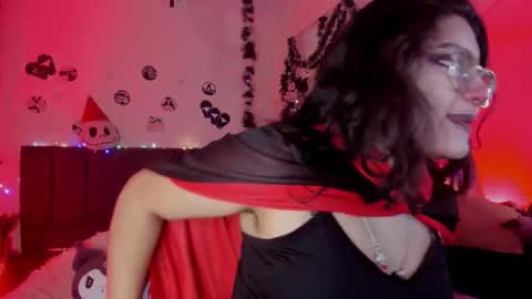 Snapshot of sabrinav_ chatting on 28, 11, 2025 Sabrina online show from 28, 11, 2025