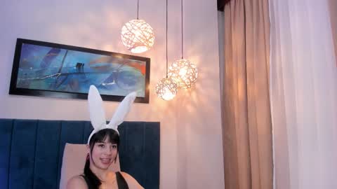 Sabrina Warren online show from 15, 10, 2025