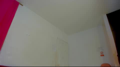 Snapshot of sabrinaxxx11 chatting on 27, 11, 2025 sabrinaxxx11 online show from 27, 11, 2025