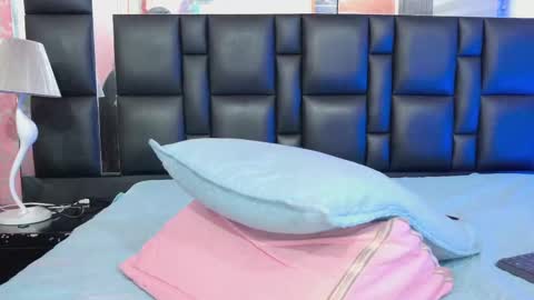 Snapshot of sacha_malala chatting on 8, 10, 2025 Sacha Malala online show from 8, 10, 2025