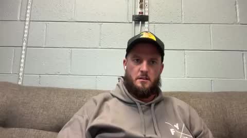 Snapshot of sacredroses chatting on 2, 12, 2025 sacredroses online show from 2, 12, 2025