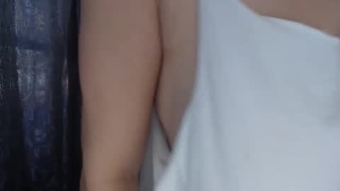 sacrletardiente online show from 4, 4, 2026