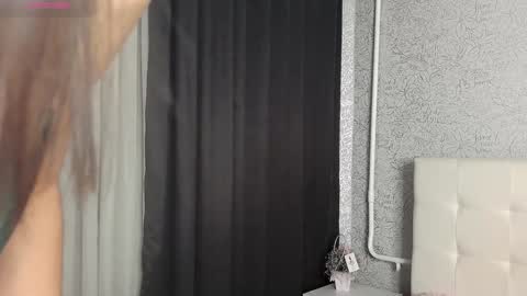 Snapshot of sacura_sacura chatting on 24, 1, 2025 Sacura online show from 24, 1, 2025