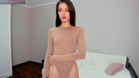 Snapshot of sacura_sacura chatting on 14, 9, 2025 Sacura online show from 14, 9, 2025