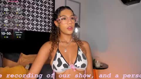 Sophie online show from 18, 10, 2025