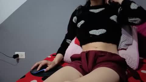Snapshot of safiro_queen chatting on 2, 4, 2026 Safiro Queen online show from 2, 4, 2026