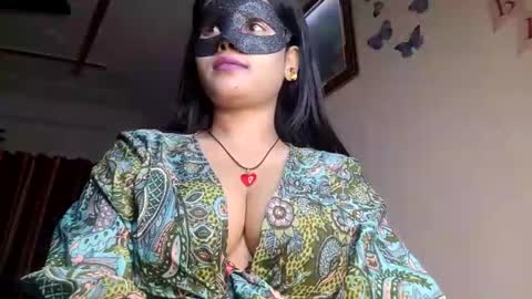 Snapshot of sahani2208 chatting on 22, 1, 2025 Queen Archana online show from 22, 1, 2025