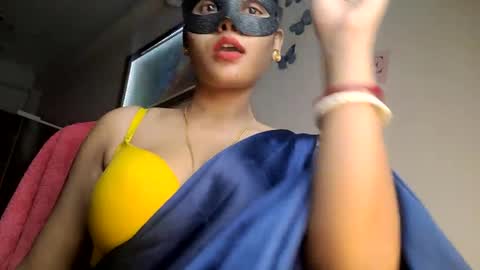 Snapshot of sahani2208 chatting on 4, 2, 2025 Queen Archana online show from 4, 2, 2025