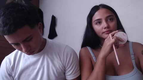 Snapshot of sahara_n_thiago chatting on 20, 1, 2025 Sahara y Thiago online show from 20, 1, 2025