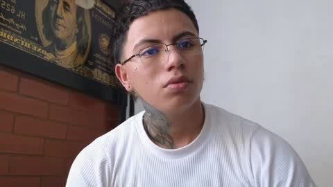 Snapshot of sahara_n_thiago chatting on 27, 1, 2025 Sahara y Thiago online show from 27, 1, 2025