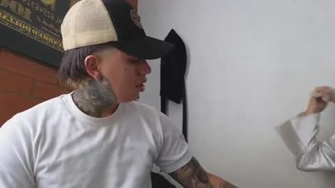 Snapshot of sahara_n_thiago chatting on 10, 2, 2025 Sahara y Thiago online show from 10, 2, 2025