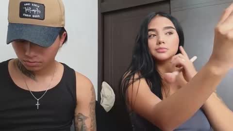 Snapshot of sahara_n_thiago chatting on 1, 3, 2025 Sahara y Thiago online show from 1, 3, 2025