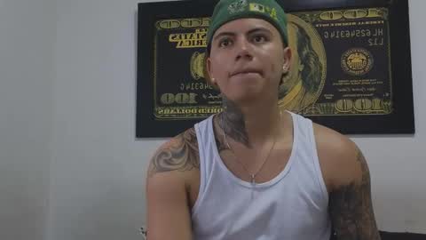 Snapshot of sahara_n_thiago chatting on 20, 9, 2025 Sahara y Thiago online show from 20, 9, 2025