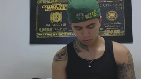 Snapshot of sahara_n_thiago chatting on 5, 10, 2025 Sahara y Thiago online show from 5, 10, 2025