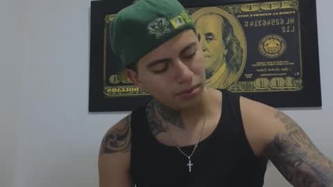 Snapshot of sahara_n_thiago chatting on 6, 10, 2025 Sahara y Thiago online show from 6, 10, 2025