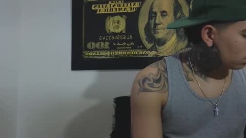 Snapshot of sahara_n_thiago chatting on 15, 10, 2025 Sahara y Thiago online show from 15, 10, 2025