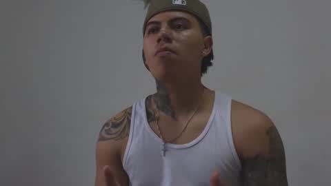 Snapshot of sahara_n_thiago chatting on 4, 11, 2025 Sahara y Thiago online show from 4, 11, 2025