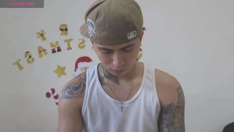 Snapshot of sahara_n_thiago chatting on 30, 11, 2025 Sahara y Thiago online show from 30, 11, 2025