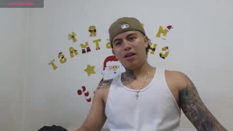 Snapshot of sahara_n_thiago chatting on 4, 12, 2025 Sahara y Thiago online show from 4, 12, 2025