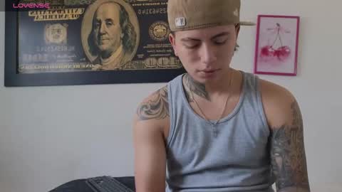 Sahara y Thiago online show from 4, 2, 2026