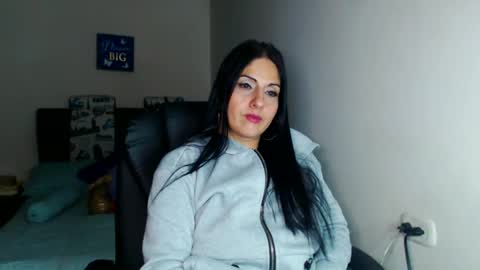 Karina online show from 30, 1, 2025